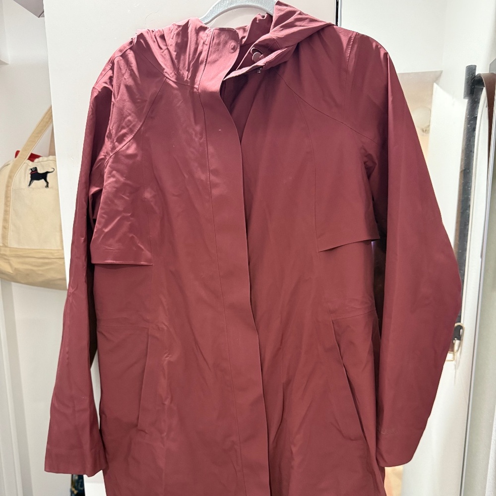 Lululemon rain jacket
